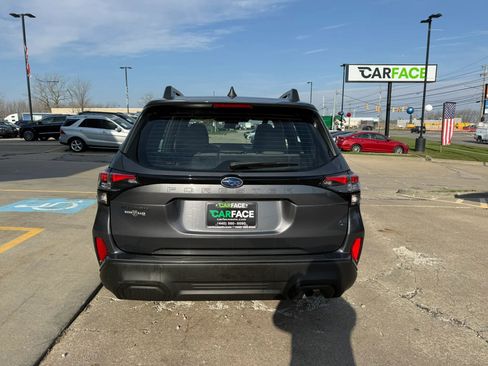 Used 2025 Subaru Forester image 10