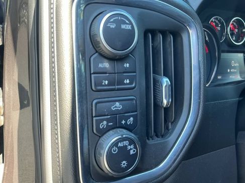 Used 2021 Chevrolet Silverado 1500 LT w/ Z71 Off-Road Package AWD/4WD image 31