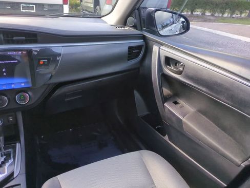 Used 2016 Toyota Corolla L FWD image 16