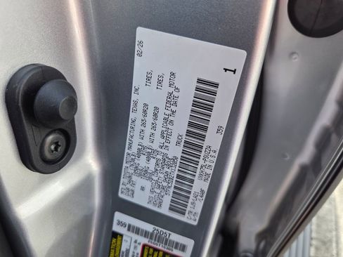New 2026 Toyota Tundra Platinum AWD/4WD image 17