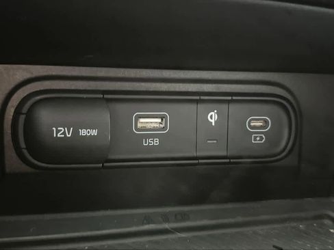 Certified 2023 Kia Sportage EX image 17