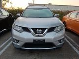 Used 2016 Nissan Rogue SL w/ SL Premium Package image 2