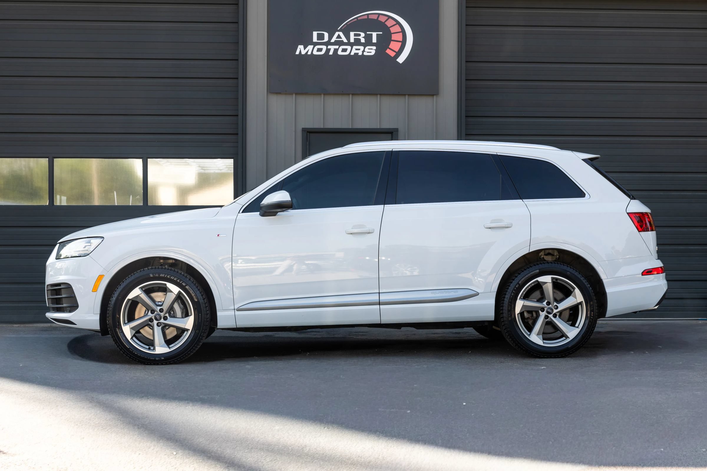 Used 2018 Audi Q7 3.0T AWD/4WD image 4