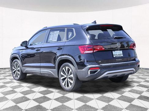 Certified 2023 Volkswagen Taos SE w/ Panoramic Sunroof Package AWD/4WD image 14