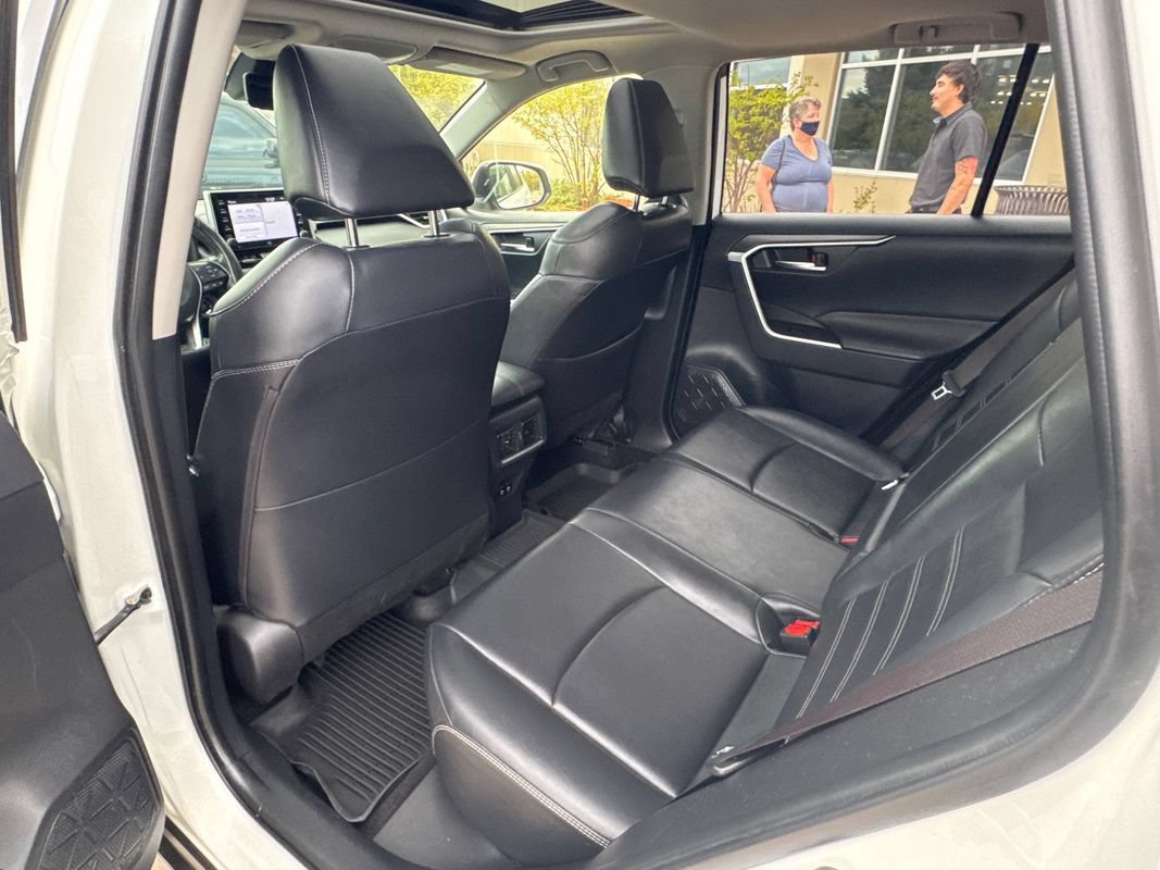 Used 2019 Toyota RAV4 XLE Premium w/ Advanced Technology Package AWD/4WD image 20