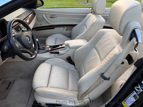 Used 2008 BMW 335i Convertible RWD image 9