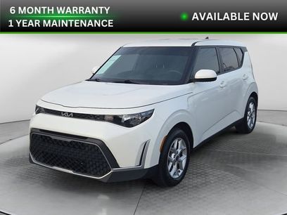 Used 2025 Kia Soul LX w/ Option Group 015