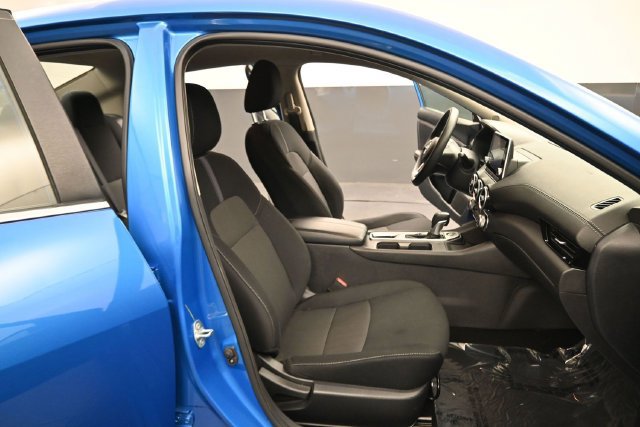 Used 2024 Nissan Sentra SV FWD image 19