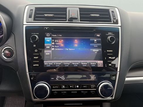 Used 2018 Subaru Legacy 2.5i Limited image 18