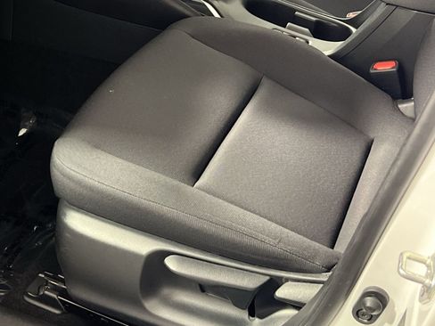 Used 2024 Toyota Corolla LE image 14