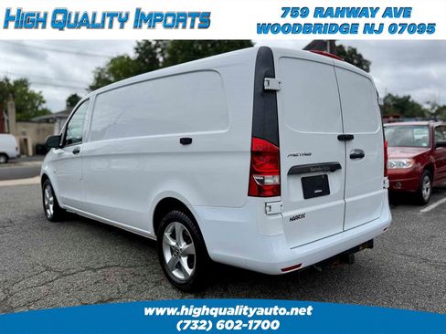 Used 2021 Mercedes-Benz Metris image 5