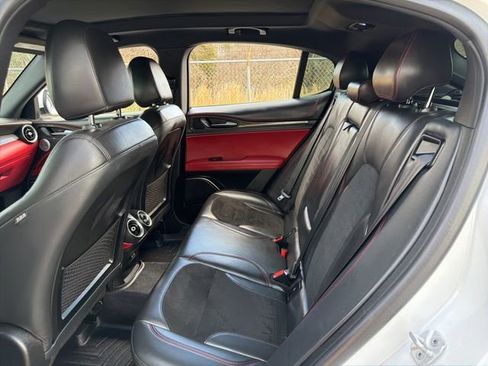 Used 2018 Alfa Romeo Stelvio Quadrifoglio w/ Driver Assist Dynamic Package image 21