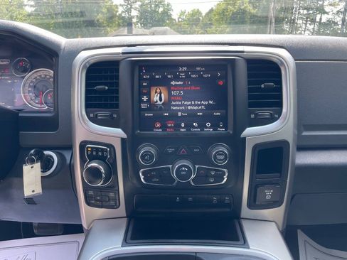 Used 2018 RAM 1500 Lone Star AWD/4WD image 14