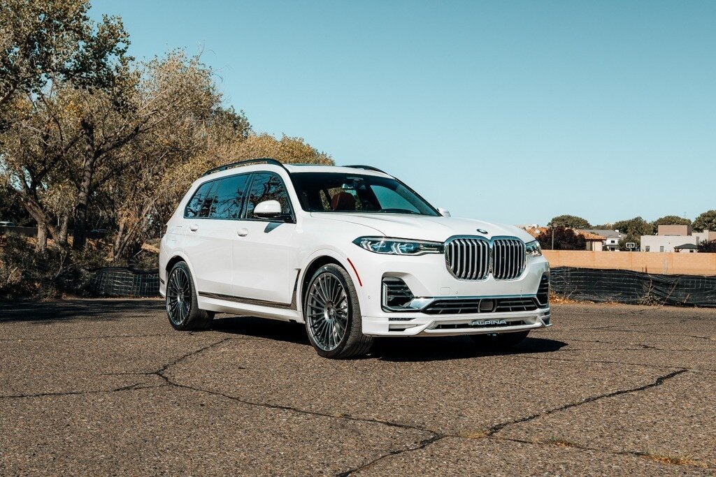 Used 2022 BMW ALPINA XB7 AWD/4WD image 1