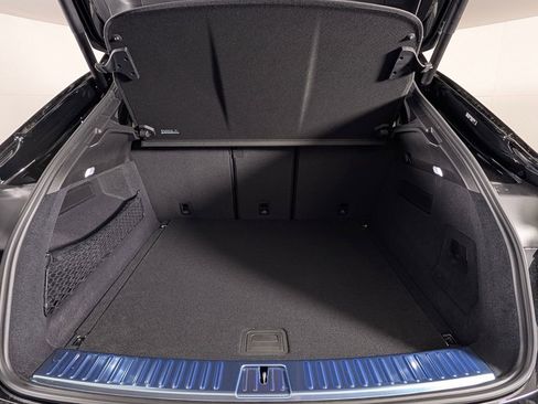 New 2026 Porsche Cayenne Coupe image 17