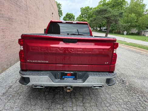 Used 2021 Chevrolet Silverado 1500 LT w/ Z71 Off-Road Package AWD/4WD image 5