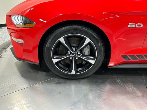 Used 2022 Ford Mustang GT RWD image 28
