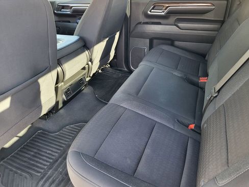 Used 2024 Chevrolet Silverado 2500 LT image 20