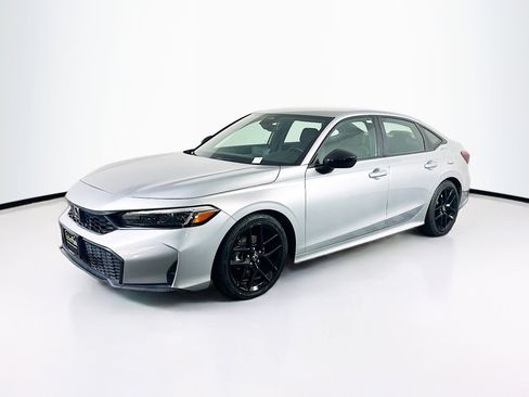 Used 2025 Honda Civic Sport image 3