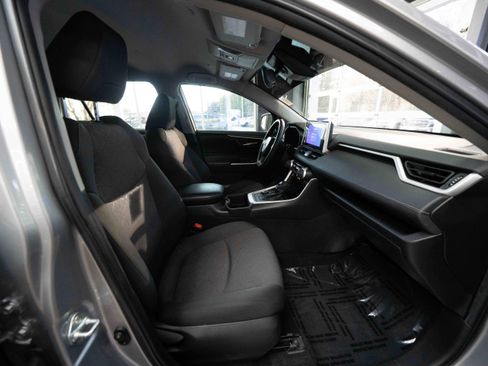 Used 2023 Toyota RAV4 XLE image 27