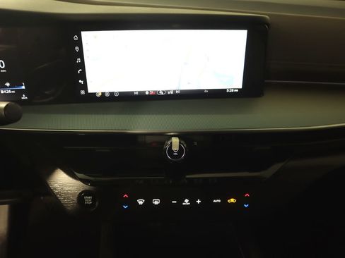 New 2026 Nissan Murano Platinum w/ Cargo Package image 11