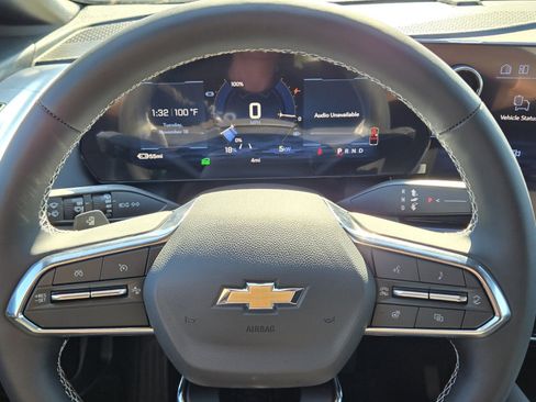 New 2026 Chevrolet Equinox EV LT image 15