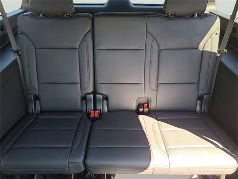 New 2026 Chevrolet Suburban LT w/ Comfort Package image 14