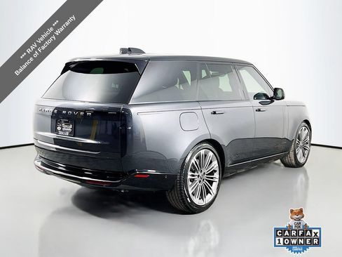Used 2024 Land Rover Range Rover SE AWD/4WD image 5