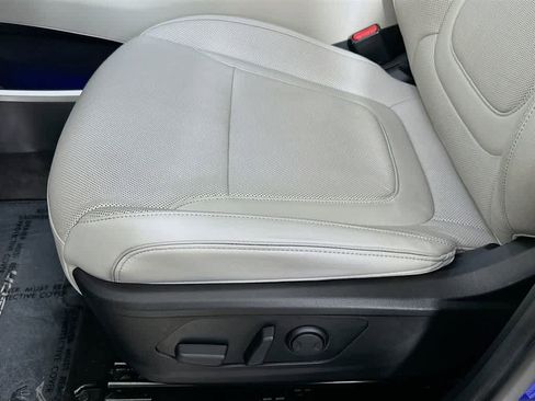 Used 2022 Hyundai Tucson Limited image 31