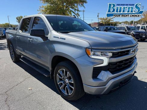 Used 2023 Chevrolet Silverado 1500 RST image 1