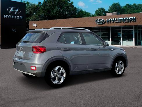 New 2026 Hyundai Venue SEL image 8