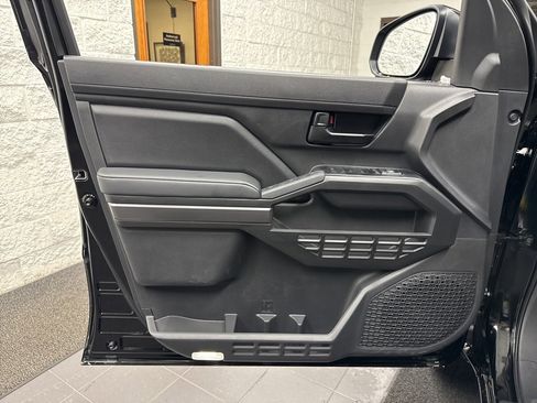 New 2025 Toyota Tacoma SR5 image 34