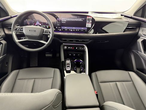 New 2025 Audi Q5 Premium image 16