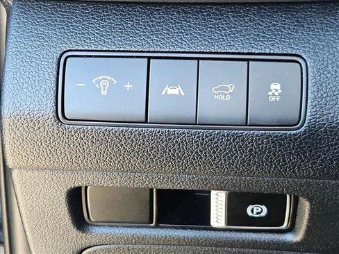 Used 2023 Hyundai Santa Fe SEL image 13