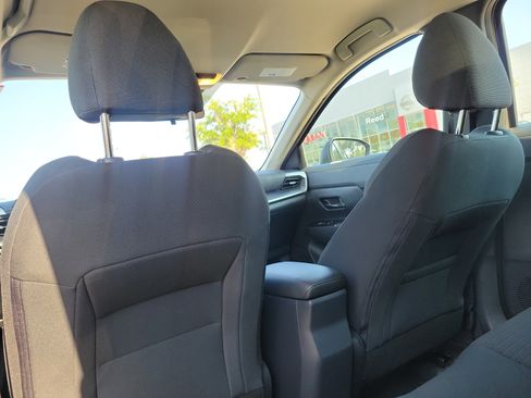 Certified 2025 Nissan Kicks S FWD image 19