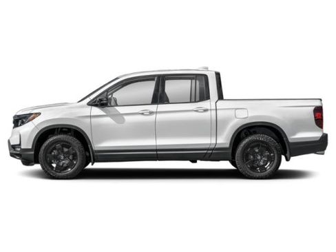 New 2026 Honda Ridgeline Black Edition image 2
