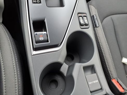 Certified 2025 Subaru Crosstrek 2.0i Premium image 18