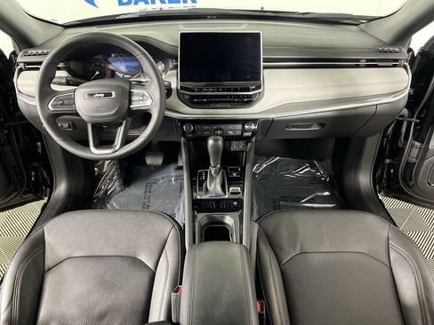 Used 2023 Jeep Compass Limited AWD/4WD image 20