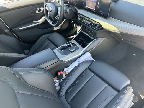 Used 2025 BMW 330i Sedan RWD image 13