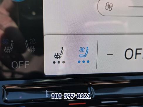 New 2026 Volkswagen Atlas Cross Sport SEL AWD/4WD image 17