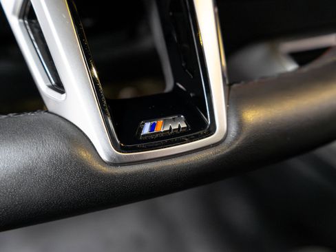 Used 2023 BMW 760i xDrive w/ Parking Assistance Package image 62