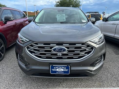 Used 2022 Ford Edge Titanium w/ Equipment Group 301A AWD/4WD image 6