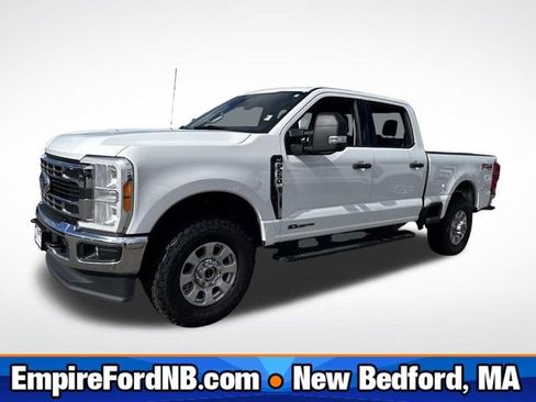 Used 2023 Ford F250 XLT image 1