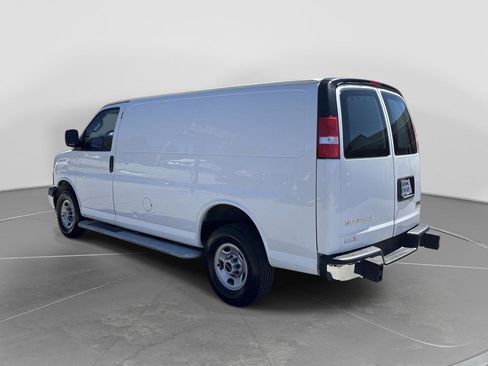 Used 2023 GMC Savana 2500 w/ Driver Convenience Package RWD image 9