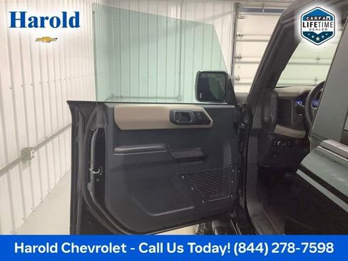 Used 2024 Ford Bronco Wildtrak image 14