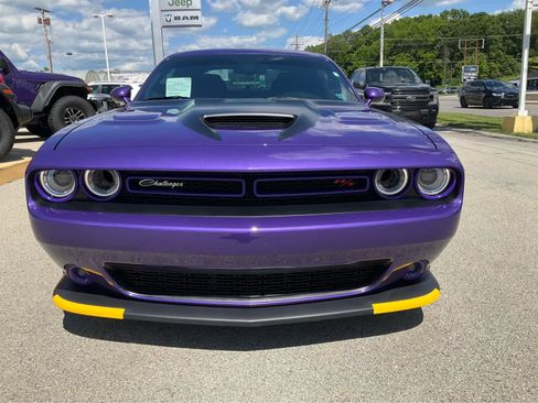 Used 2023 Dodge Challenger R/T Scat Pack w/ 1320 Plus Group RWD image 2