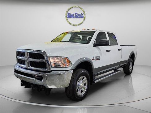 Used 2018 RAM 2500 Tradesman w/ Chrome Appearance Group AWD/4WD image 1