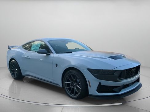 New 2026 Ford Mustang Dark Horse w/ Dark Horse Handlin Package RWD image 38