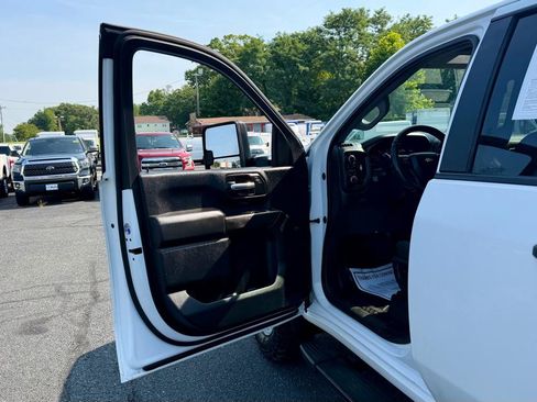 Used 2021 Chevrolet Silverado 2500 W/T w/ WT Convenience Package AWD/4WD image 14