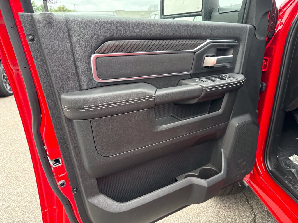 New 2027 RAM 2500 Big Horn AWD/4WD image 17